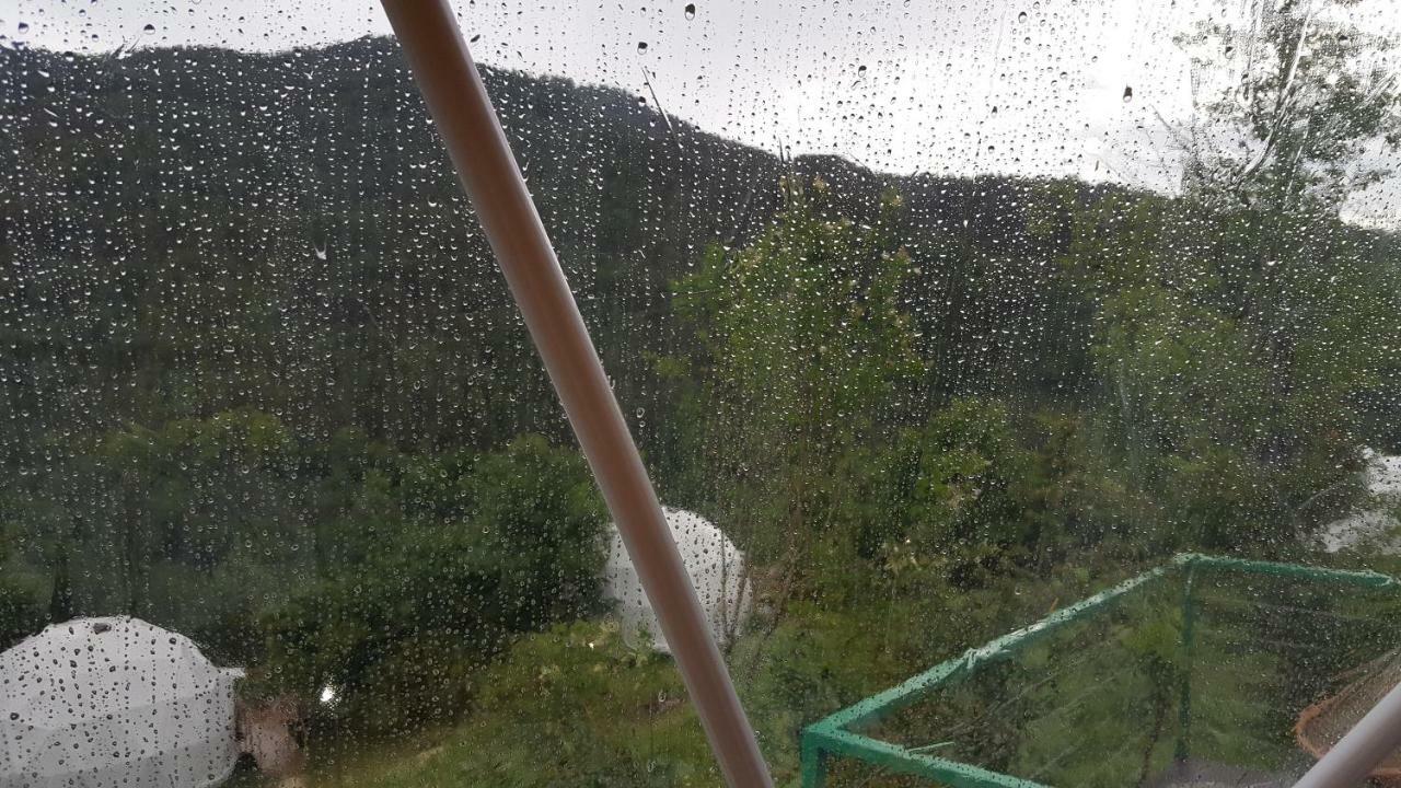 Glamping Georgia Krikhi Hotel Ambrolauri Eksteriør billede